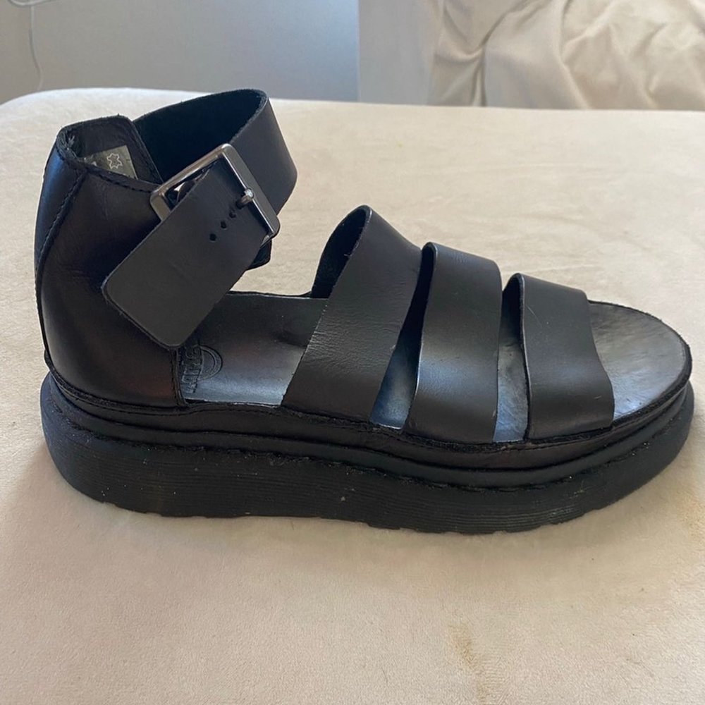 Dr. Martens Clarissa II Sandal